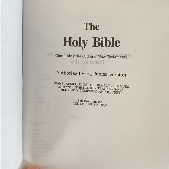 Floral Embossed Teal Colored Holy Bible - Picture 5 of 11